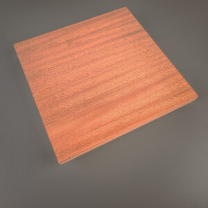PP Plaqué Vernis Mat Acajou
